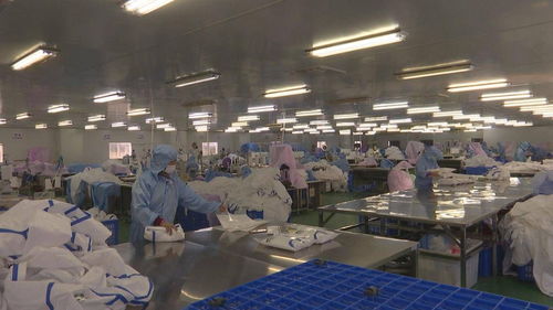 武漢協卓衛生用品公司,加班加點保供應,全力以赴抗疫情